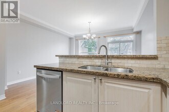 3071 Treadwells Dr in Mississauga, ON - Building Photo - Building Photo