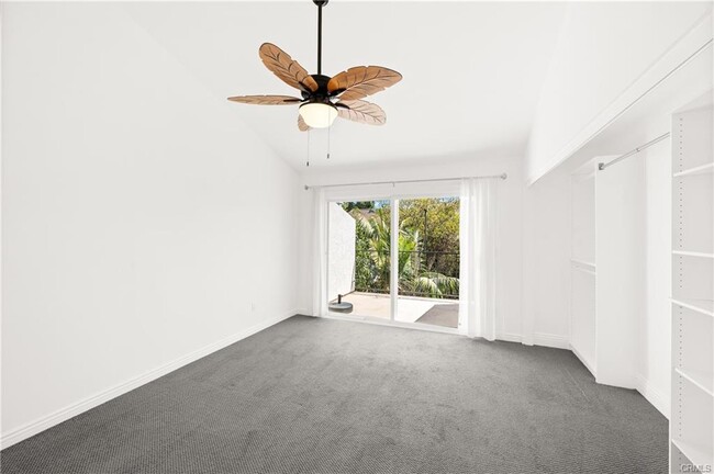 property at 33026 Lighthouse Ct