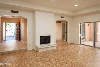 6945 E Glenrosa Ave in Scottsdale, AZ - Building Photo - Building Photo