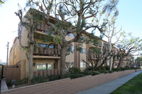 The SunDial Century in Los Angeles, CA - Building Photo - Building Photo