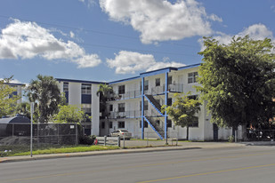 5118 NW 7th St Apartments