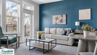 6025 Riverview Rd SE in Mableton, GA - Building Photo