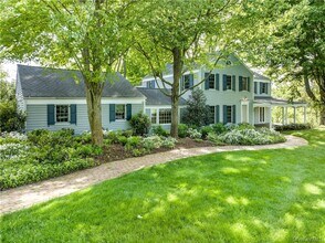 11 Sunset Ln in Rye, NY - Building Photo - Building Photo