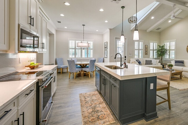 7197 Saona CT in Naples, FL - Building Photo - Building Photo