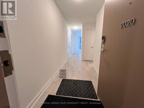 1 Quarrington Lane in North York, ON - Building Photo - Building Photo