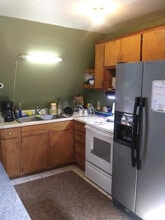 2505 Waterloo Wood Rd in Edmond, OK - Foto de edificio - Building Photo