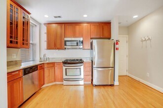 219 T St NE in Washington, DC - Building Photo - Building Photo