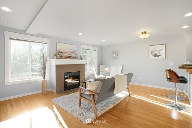 property at 2121 N 113th St