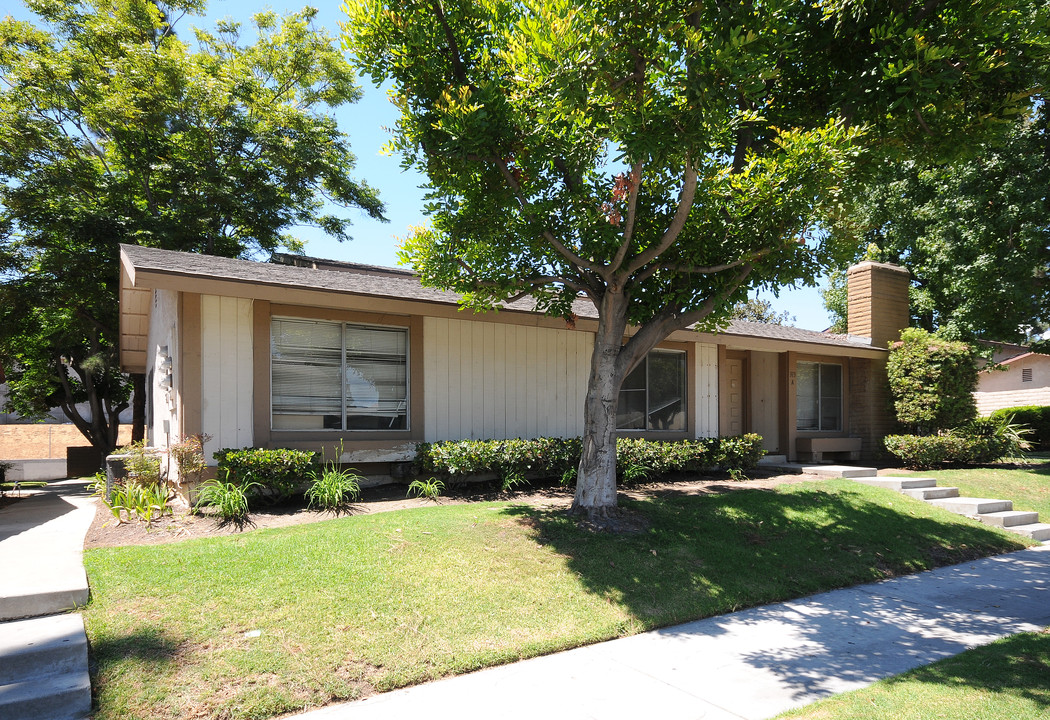 313 Camarillo St in Placentia, CA - Building Photo