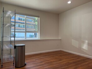 4732 22nd Ave NE in Seattle, WA - Building Photo - Building Photo
