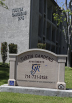 Tustin Gardens Apartments