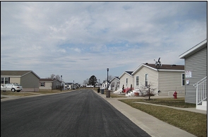 Lawndale Mobile Plaza in Weston, OH - Foto de edificio