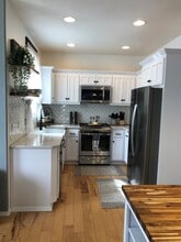 7396 Pineview St NE in Keizer, OR - Building Photo - Building Photo