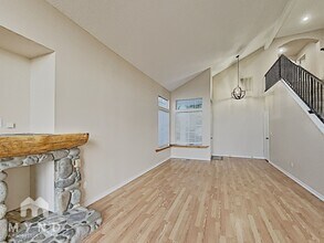 1576 Reno View Dr in Reno, NV - Building Photo - Building Photo