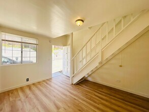 2716 Medlow Ave in Los Angeles, CA - Building Photo - Building Photo