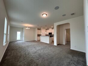1533 Overlook Cv in San Antonio, TX - Foto de edificio - Building Photo
