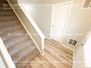 6755 Axtel Dr in Canal Winchester, OH - Building Photo - Building Photo