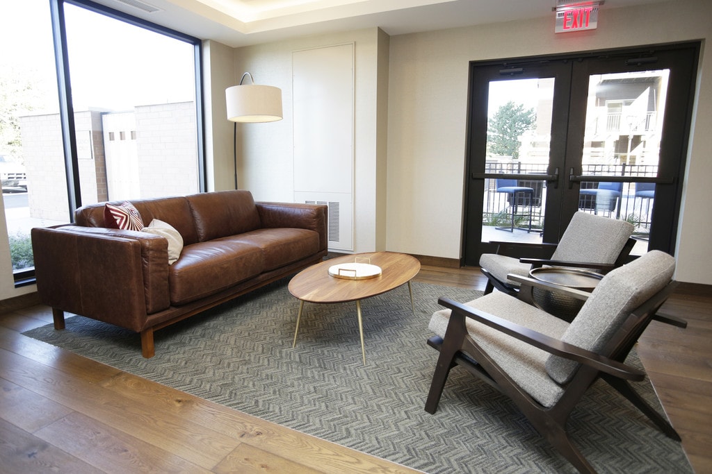 Uptown La Grange Apartments in La Grange, IL