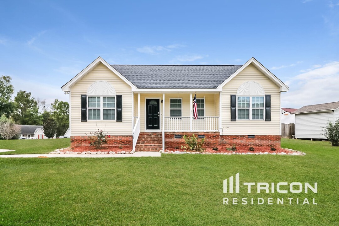 818 Lusterleaf Pl in Wendell, NC - Building Photo