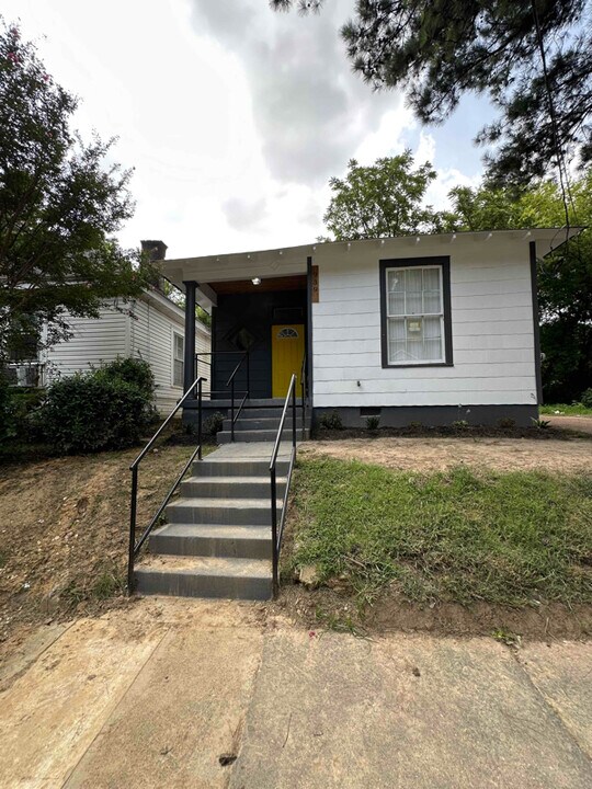 939 Seattle St in Memphis, TN - Building Photo