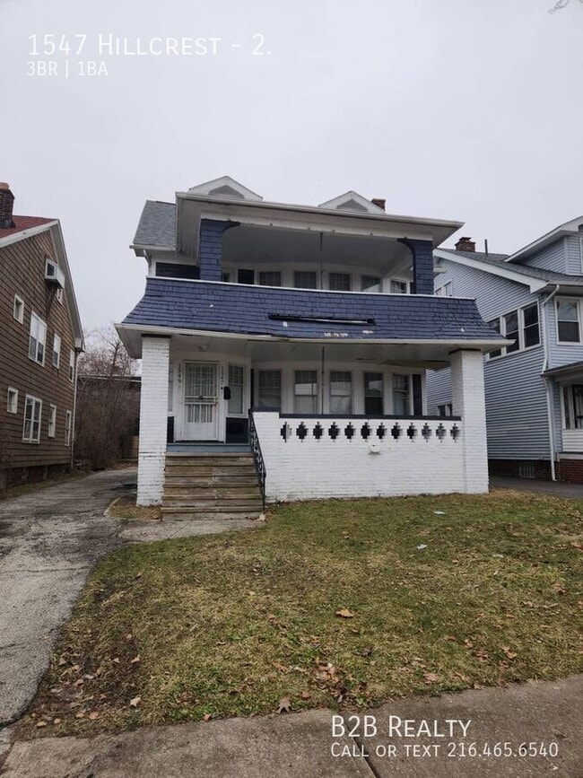 1547 Hillcrest Rd in East Cleveland, OH - Foto de edificio - Building Photo