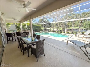 8229 Allendale Ct in Naples, FL - Building Photo - Building Photo