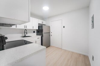 12215 FL-909 in North Miami, FL - Building Photo - Building Photo