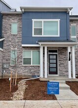 22211 E 7th Pl in Aurora, CO - Building Photo - Building Photo