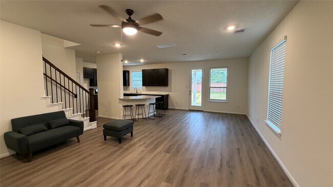 property at 2800 Cordova Hl Dr