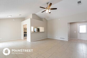 10495 E Bridgestone Pl in Tucson, AZ - Building Photo - Building Photo