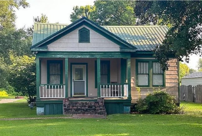 property at 336 Lake Dr