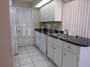 4075 Dotham St in Port Charlotte, FL - Building Photo - Building Photo