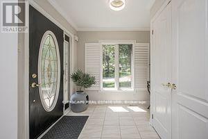 885 Long Dr in Burlington, ON - Building Photo - Building Photo