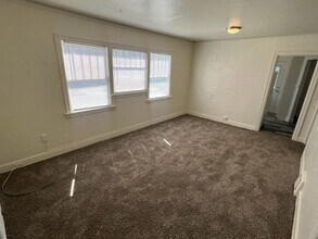 614 S Yakima St in Wenatchee, WA - Building Photo - Building Photo