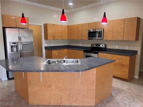 3614 SE Santa Barbara Pl in Cape Coral, FL - Building Photo - Building Photo