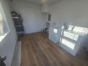 1407 W Marina Dr in Moses Lake, WA - Building Photo - Building Photo