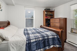 5444 Kirkwood Pl N in Seattle, WA - Building Photo