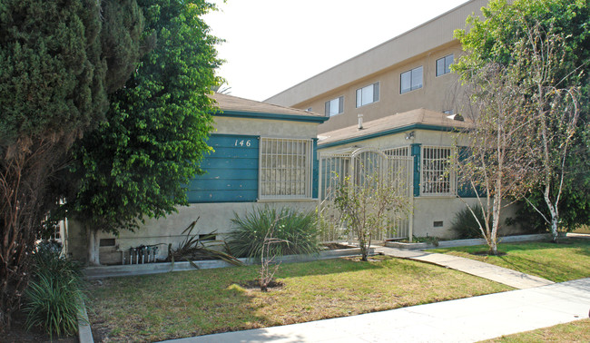 146 N Hamilton Dr in Beverly Hills, CA - Building Photo - Building Photo