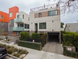 1206 N Sycamore Ave in Los Angeles, CA - Building Photo