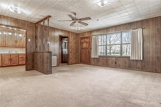 1005 N 12th St in Rogers, AR - Building Photo - Building Photo