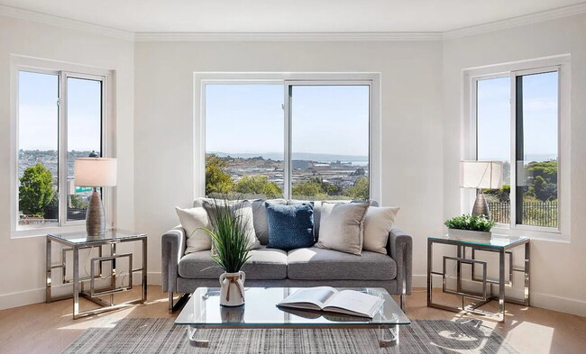 3336 San Bruno Ave in San Francisco, CA - Building Photo - Building Photo