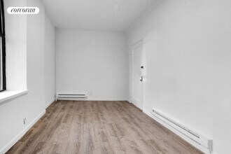 500 E 73rd St in New York, NY - Building Photo - Building Photo