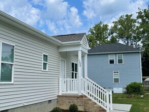 108 Magruder Ave in Williamsburg, VA - Foto de edificio - Building Photo