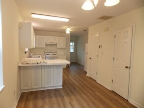521 Juniper Dr in Surfside Beach, SC - Building Photo - Building Photo