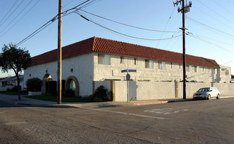 14022 Norwalk Blvd Apartments