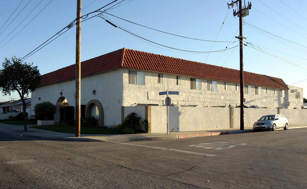 14022 Norwalk Blvd in Norwalk, CA - Building Photo