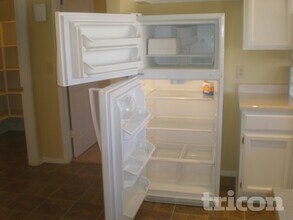 10906 W Calle del Sol in Phoenix, AZ - Foto de edificio - Building Photo