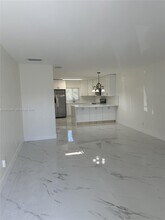 6591 SW 46th St in Davie, FL - Building Photo - Building Photo
