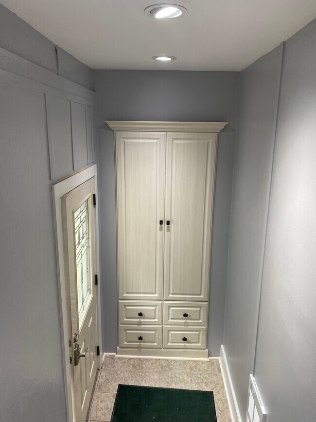 20 Jordan St Apartments and Nearby Skaneateles Apartments For Rent