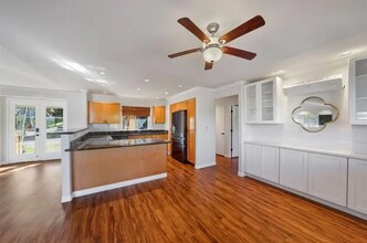 8 Plumeria Pl in Lahaina, HI - Foto de edificio - Building Photo